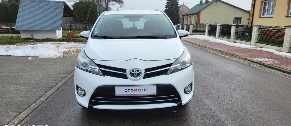 samochody osobowe Toyota Verso cena 32900 przebieg: 185200, rok produkcji 2014 z Włodawa